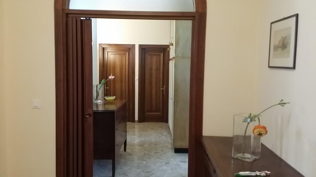 Апартаменти Casa Farinati 2 Верона Номер фото